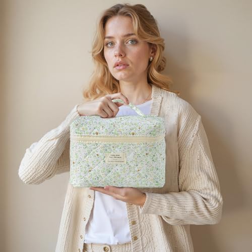 HBselect Quilted Makeup Bag - Image 7