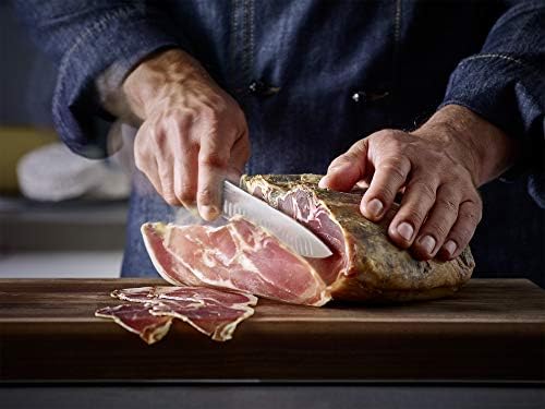 Wüsthof Classic 8" Bread Knife - Image 5