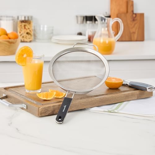 Restaurantware Round Stainless Steel Extra Fine Mesh Strainer - Image 4