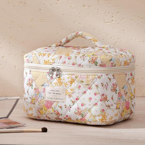 HBselect Quilted Makeup Bag - Image 6
