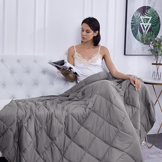 L'AGRATY Weighted Blanket - 48"x72" 20lbs Cooling Breathable Heavy Blanket Microfiber Material with Glass Beads for Adult All-Season Summer Fall Winter Soft Thick Comfort