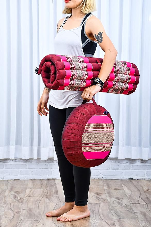 Leewadee Meditation Cushion Set – 1 Round Zafu Meditation Pillow and 1 Square Roll-Up Zabuton Meditation Mat, Pillows Bundle Filled with Kapok