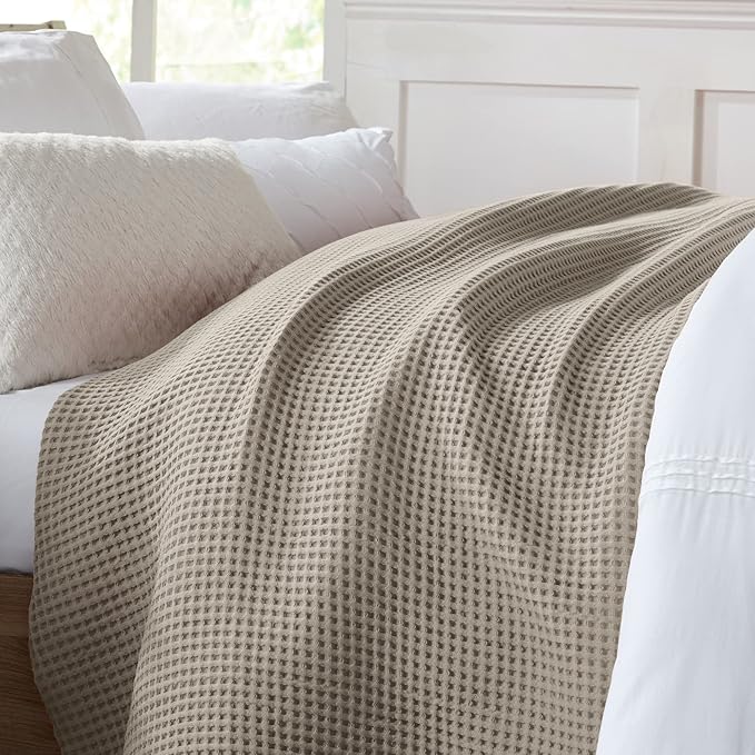 100% Cotton Waffle Weave Bed Blanket | Soft, Breathable, and Lightweight Blanket for All-Season | Perfect for Layering | Brielle Collection (Full/Queen, Linen)
