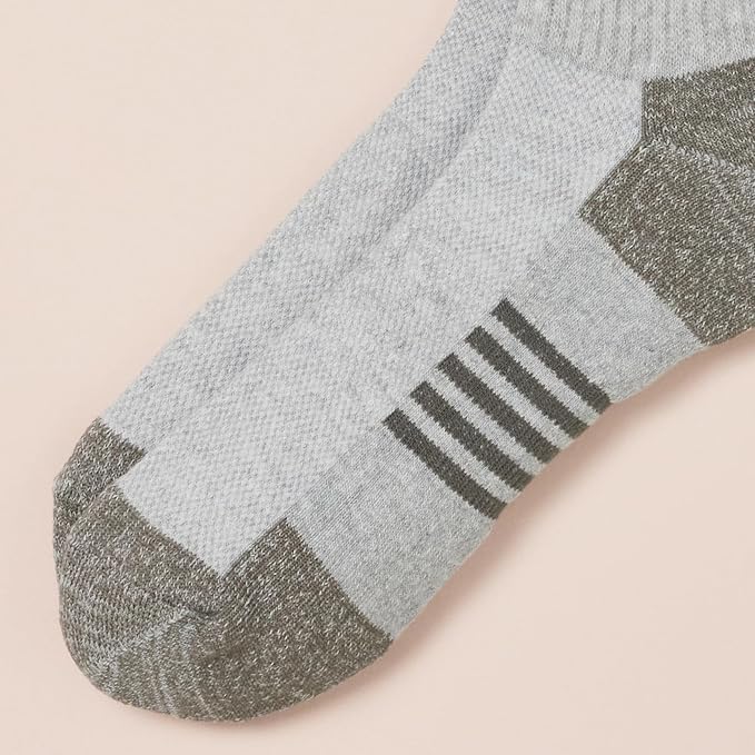 Amazon Essentials Men's Athletic Ankle Socks, Breathable, Cotton Blend, Cushioned, 6 Pairs