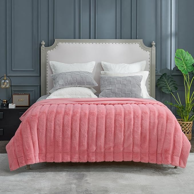 Cozy Bliss Faux Fur Throw Blanket for Couch, Cozy Warm Plush Striped Blanket for Sofa Bedroom Living Room, 90 * 90 Inches Hot Pink