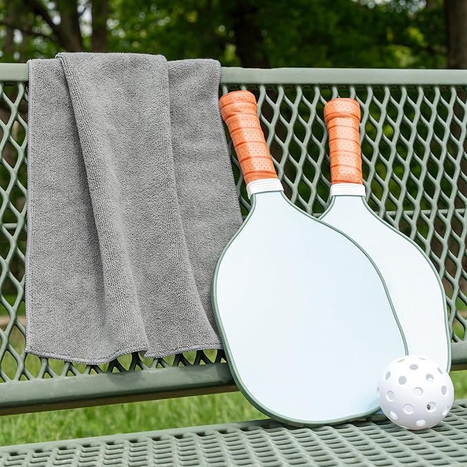 S&T INC. Microfiber Gym Towels, Yoga Towel for Home and Gym Bag, 16 Inch x 27 Inch, 6 Pack