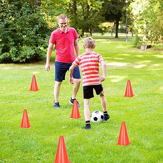 Alyoen 9 inch Orange Traffic Cones, Plastic Sports Cones, Soccer Training Cones for Outdoor Activity & Festive Events (Sets of 10/15/ 20)