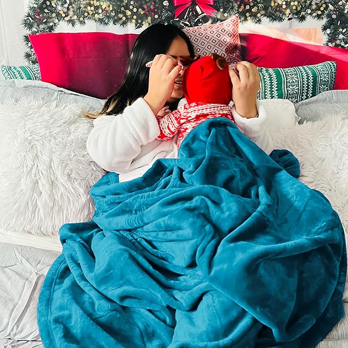 Bedsure Fleece Blankets King Size Teal - Bed Blanket Soft Lightweight Plush Cozy Fuzzy Luxury Microfiber, 108x90 inches