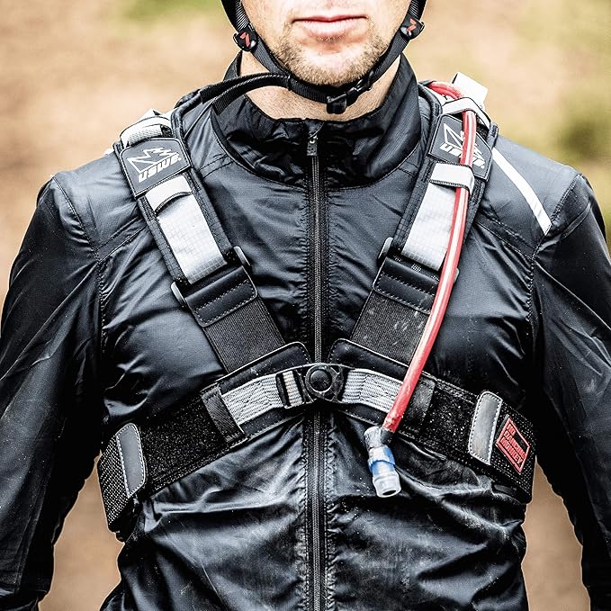 USWE Airborne Limited Race Edition with Water Bladder Included, Hydration Backpack for Men and Women, Ideal for MTB, Cycling, Mountain Biking